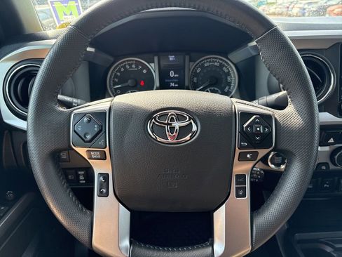 Used 2023 Toyota Tacoma Limited AWD/4WD image 17