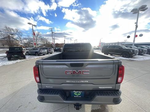 Used 2022 GMC Sierra 1500 Elevation image 24