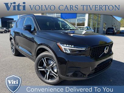 New 2026 Volvo XC40 B5 Core w/ Protection Package Premier