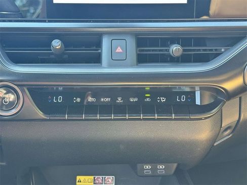 Used 2023 Lexus UX 250h AWD w/ Premium Package image 31