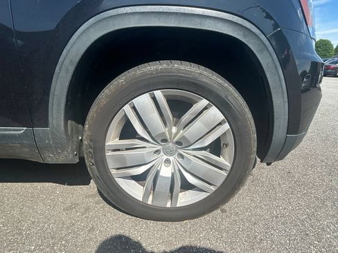 Used 2019 Volkswagen Atlas SEL AWD/4WD image 3