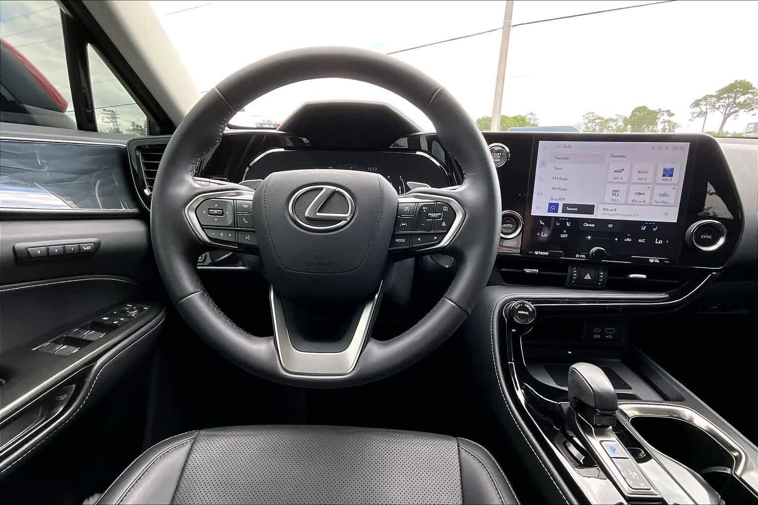 Used 2023 Lexus NX 250 FWD image 10