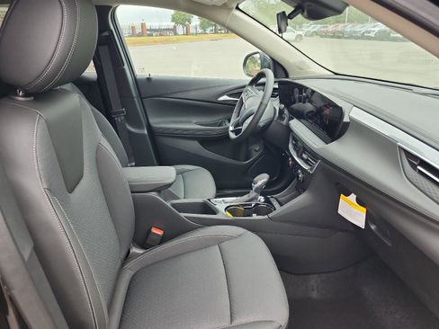 New 2026 Buick Encore GX Preferred image 6