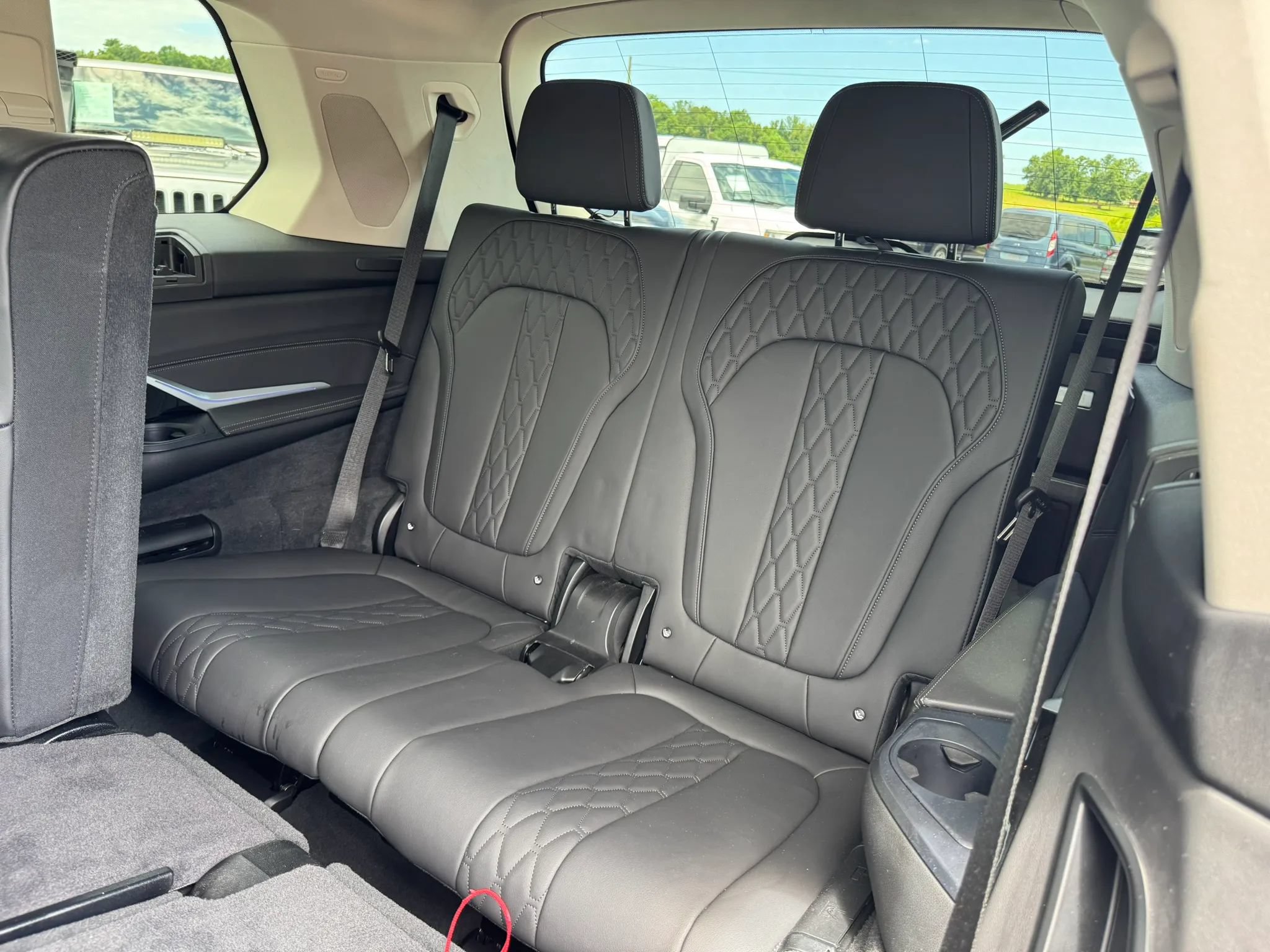 Used 2023 BMW X7 xDrive40i AWD/4WD image 12