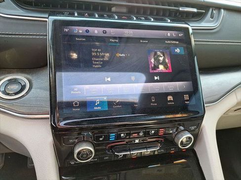 Used 2022 Jeep Grand Cherokee L Overland image 14