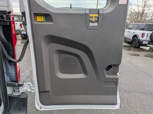 Used 2023 Ford Transit 350 XLT image 29