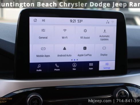 Used 2020 Ford Escape SE image 29