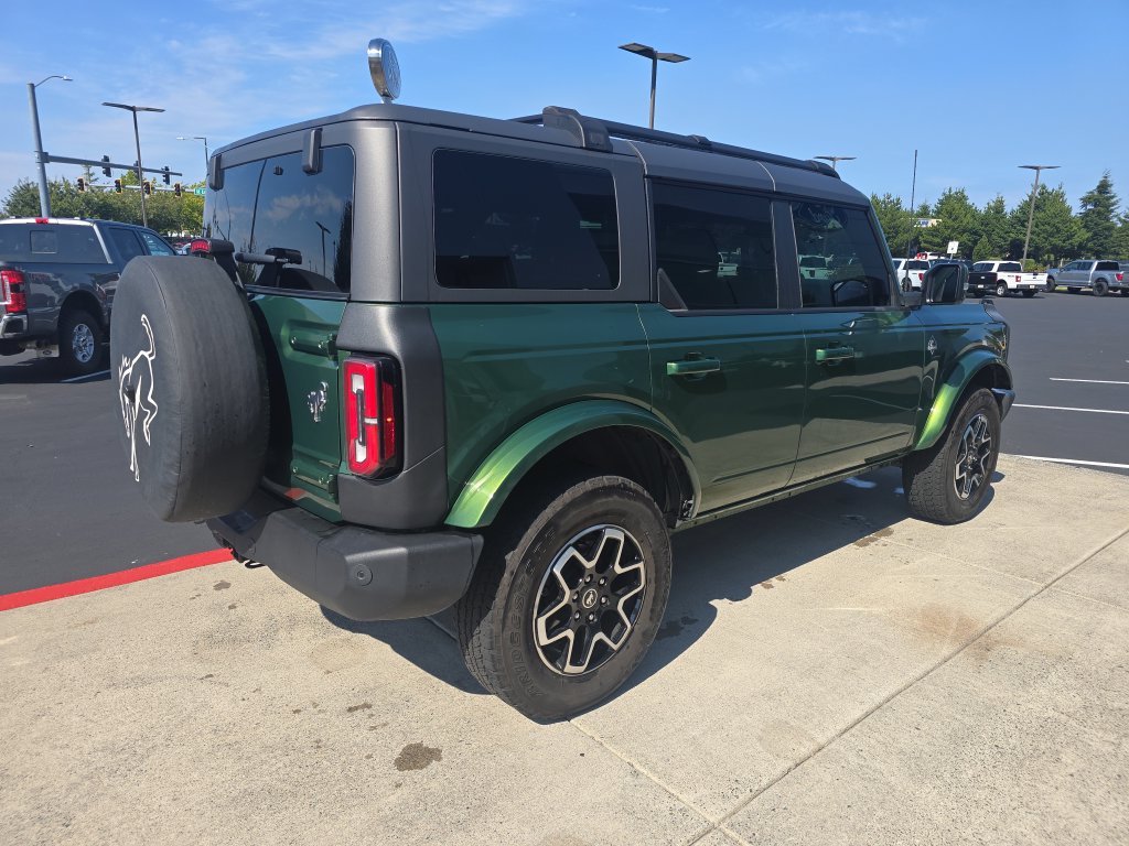 Used 2022 Ford Bronco Outer Banks AWD/4WD image 4