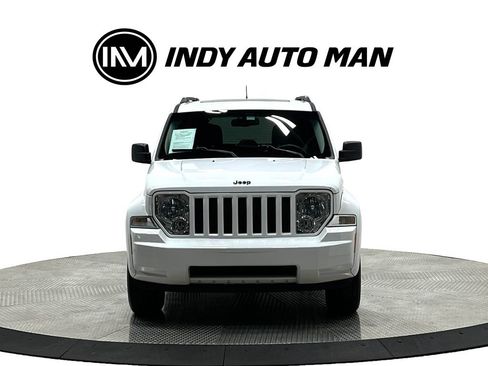 Used 2012 Jeep Liberty Sport AWD/4WD image 10