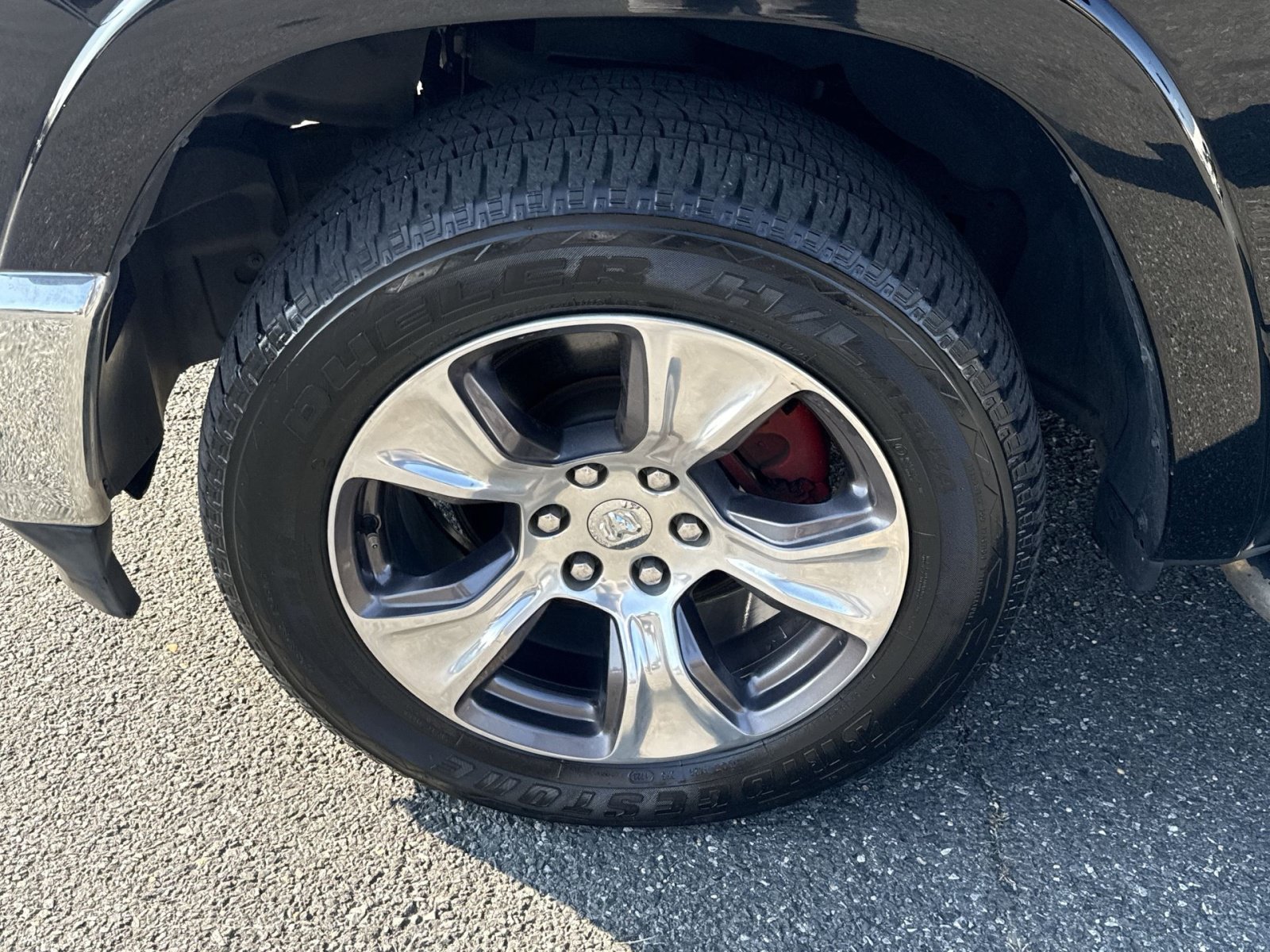 Used 2020 RAM 1500 Laramie AWD/4WD image 13