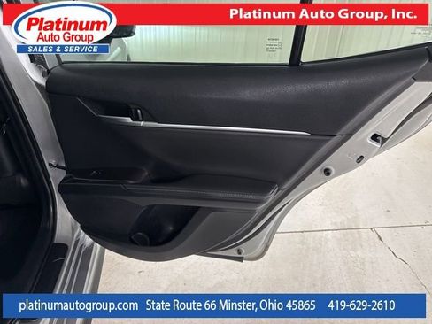 Used 2021 Toyota Camry XSE image 36