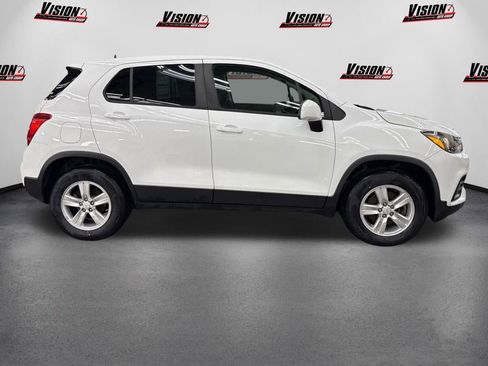 Used 2018 Chevrolet Trax LS image 4