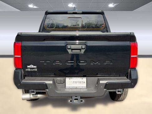 New 2025 Toyota Tacoma SR5 image 9