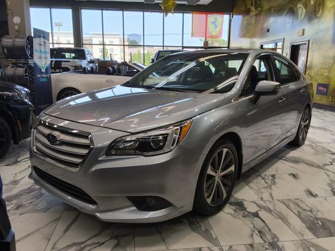 Used 2016 Subaru Legacy 3.6R Limited AWD/4WD image 6