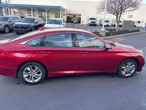 Used 2018 Honda Accord LX image 8