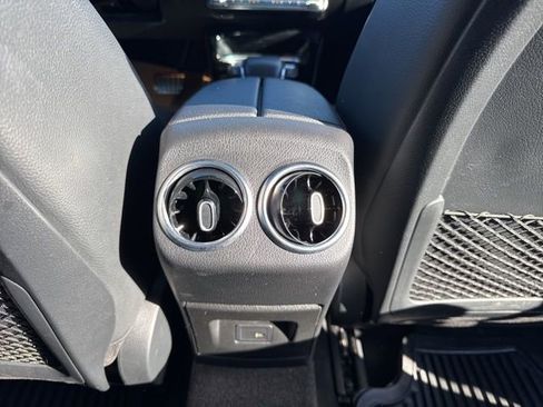 Used 2022 Mercedes-Benz CLA 250 CLA 250 image 26