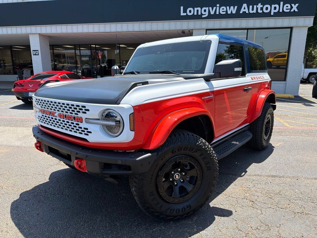 Used 2025 Ford Bronco Stroppe Edition AWD/4WD image 1