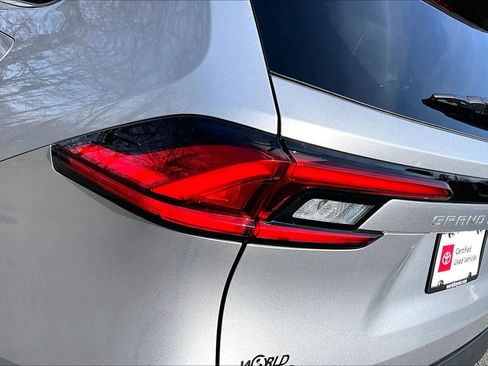 Certified 2024 Toyota Grand Highlander XLE image 28