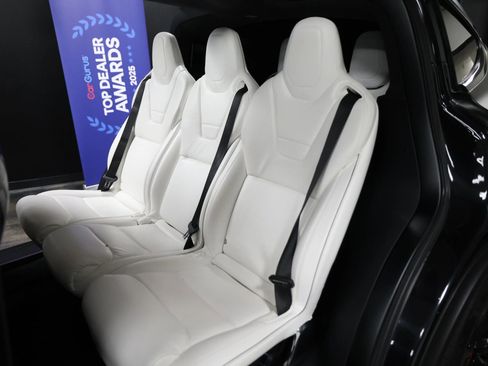 Used 2016 Tesla Model X Performance image 36