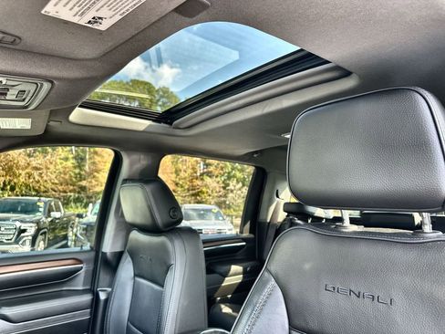 Certified 2024 GMC Sierra 2500 Denali w/ Denali Reserve Package image 18
