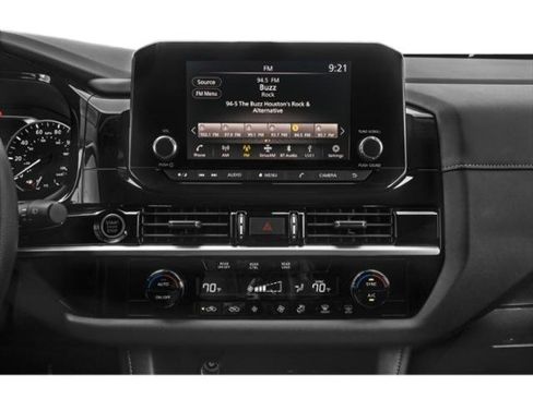 Used 2023 Nissan Pathfinder SL image 13