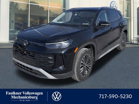 New 2026 Volkswagen Tiguan S image 1