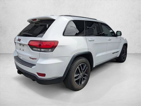 Used 2018 Jeep Grand Cherokee Trailhawk w/ Trailhawk Luxury Group image 5