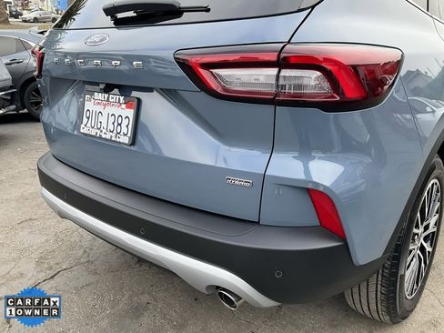 Used 2025 Ford Escape SE image 75