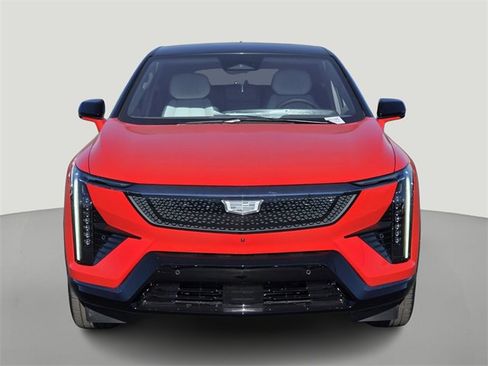 New 2026 Cadillac Optiq Sport 1 image 5