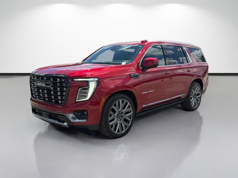 Used 2025 GMC Yukon Denali Ultimate AWD/4WD image 7