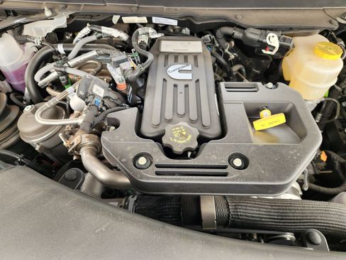 New 2026 RAM 2500 Limited AWD/4WD image 21