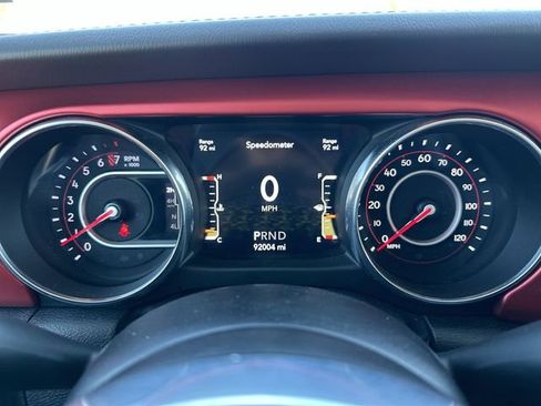 Used 2021 Jeep Wrangler Unlimited Rubicon image 12