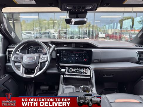 Used 2025 GMC Sierra 3500 AT4 w/ AT4 Premium Plus Package image 33