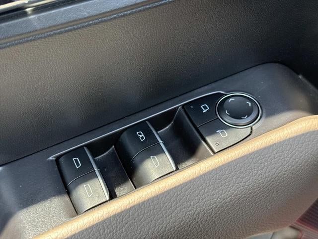 Used 2026 GMC Canyon Denali AWD/4WD image 13