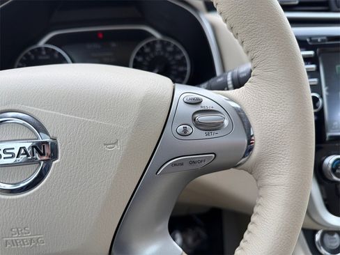 Used 2017 Nissan Murano Platinum w/ Platinum Technology Package image 32