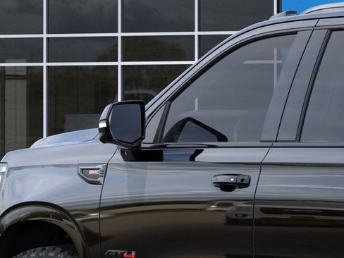 New 2026 GMC Yukon XL AT4 image 12