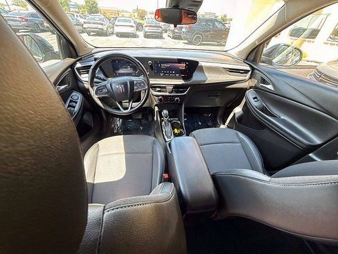 Used 2024 Buick Encore GX Preferred FWD image 10