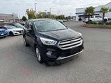Used 2017 Ford Escape Titanium image 3