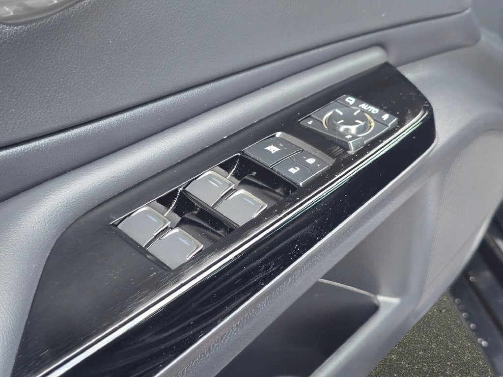 Certified 2024 Lexus ES 300h w/ Premium Package FWD image 27