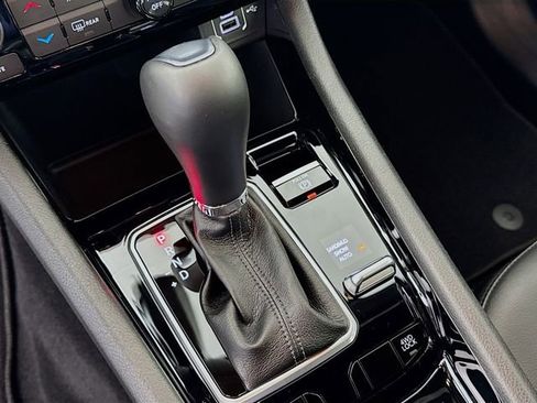 New 2026 Jeep Compass Latitude image 19