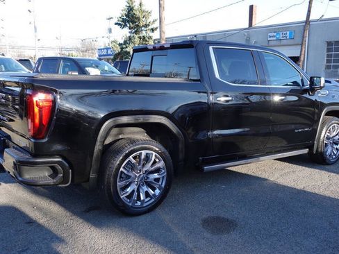 Used 2023 GMC Sierra 1500 Denali w/ Denali Reserve Package AWD/4WD image 4