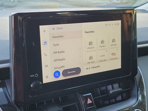 Used 2025 Toyota Corolla LE image 24