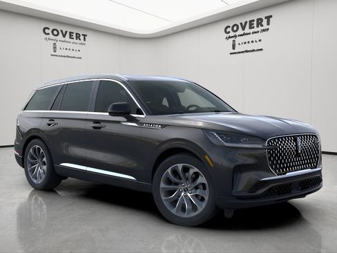 New 2025 Lincoln Aviator Reserve w/ Illumination Package image 7