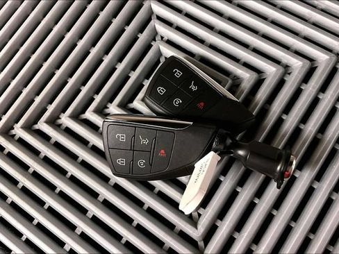 Used 2025 GMC Acadia AT4 w/ Luxury Package AWD/4WD image 11