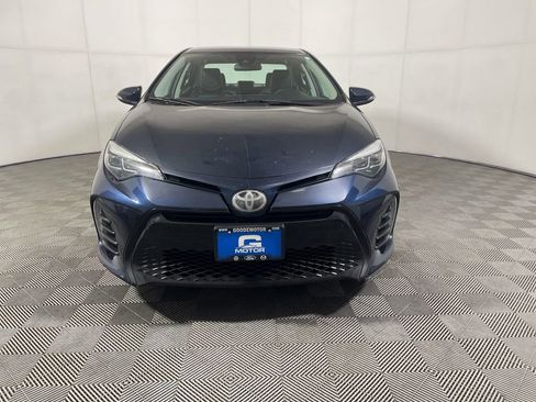Used 2018 Toyota Corolla SE FWD image 3