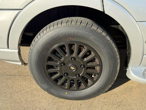 Used 2023 Ford Transit 150 Low Roof image 5