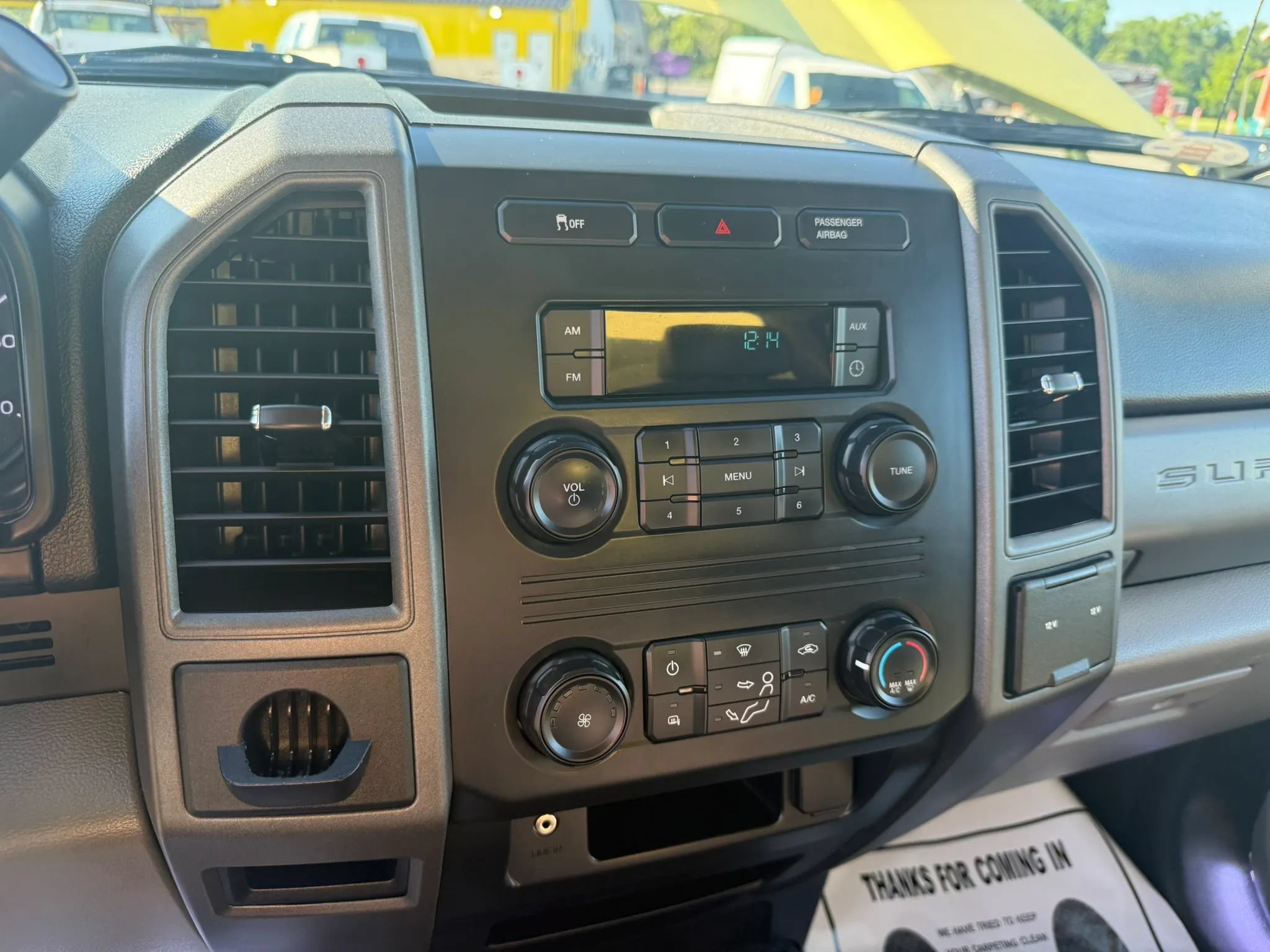 Used 2019 Ford F550 2WD Regular Cab Super Duty image 9