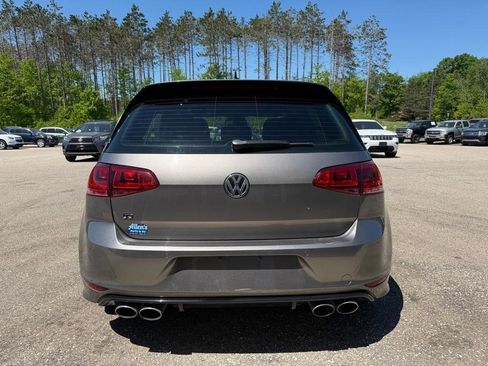Used 2016 Volkswagen Golf 4-Door AWD/4WD image 5