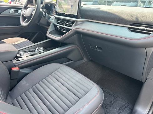 New 2026 Ford Explorer ST-Line w/ ST-Line Street Pack AWD/4WD image 10