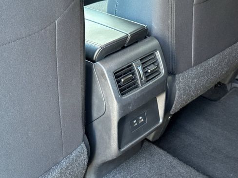 Certified 2023 Nissan Rogue SV image 14